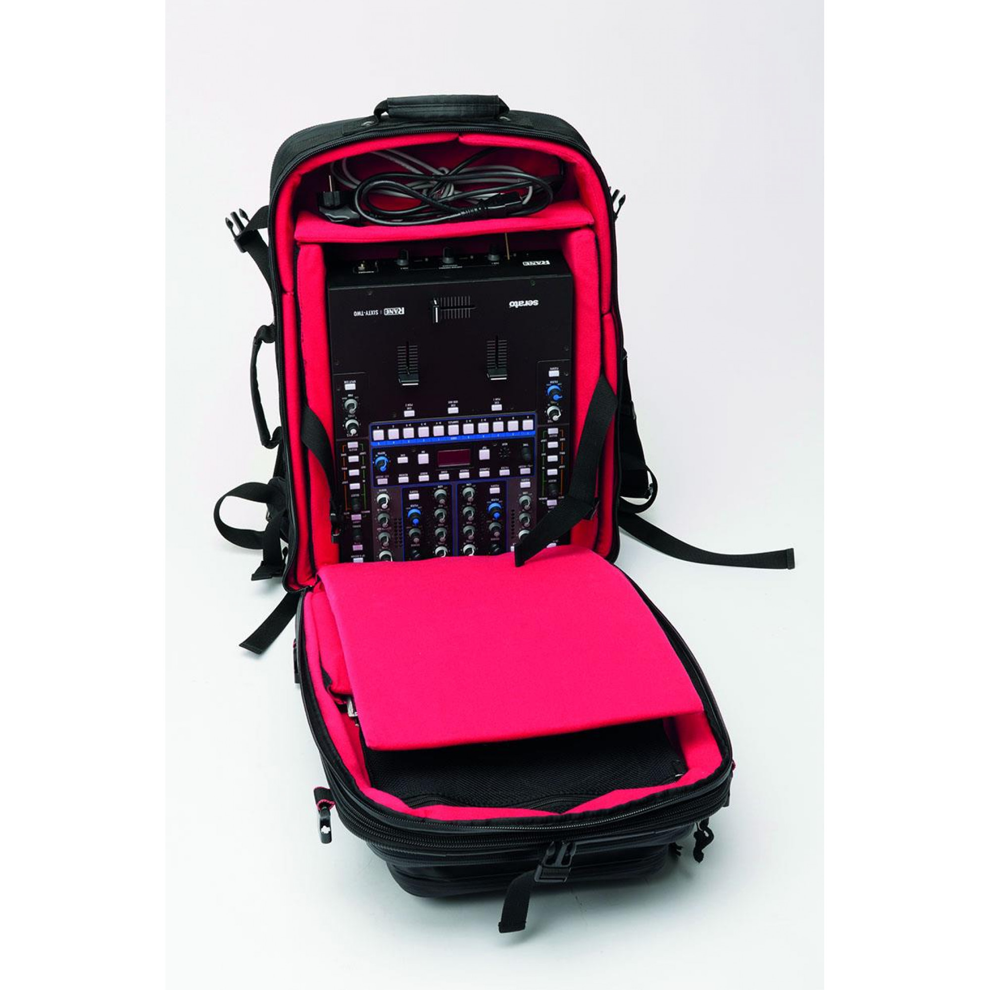MAGMA RIOT DJ-Backpack XL, black/red